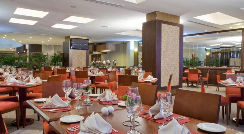 Tryp By Wyndham Guayaquil Airport Hotel Exterior foto The restaurant