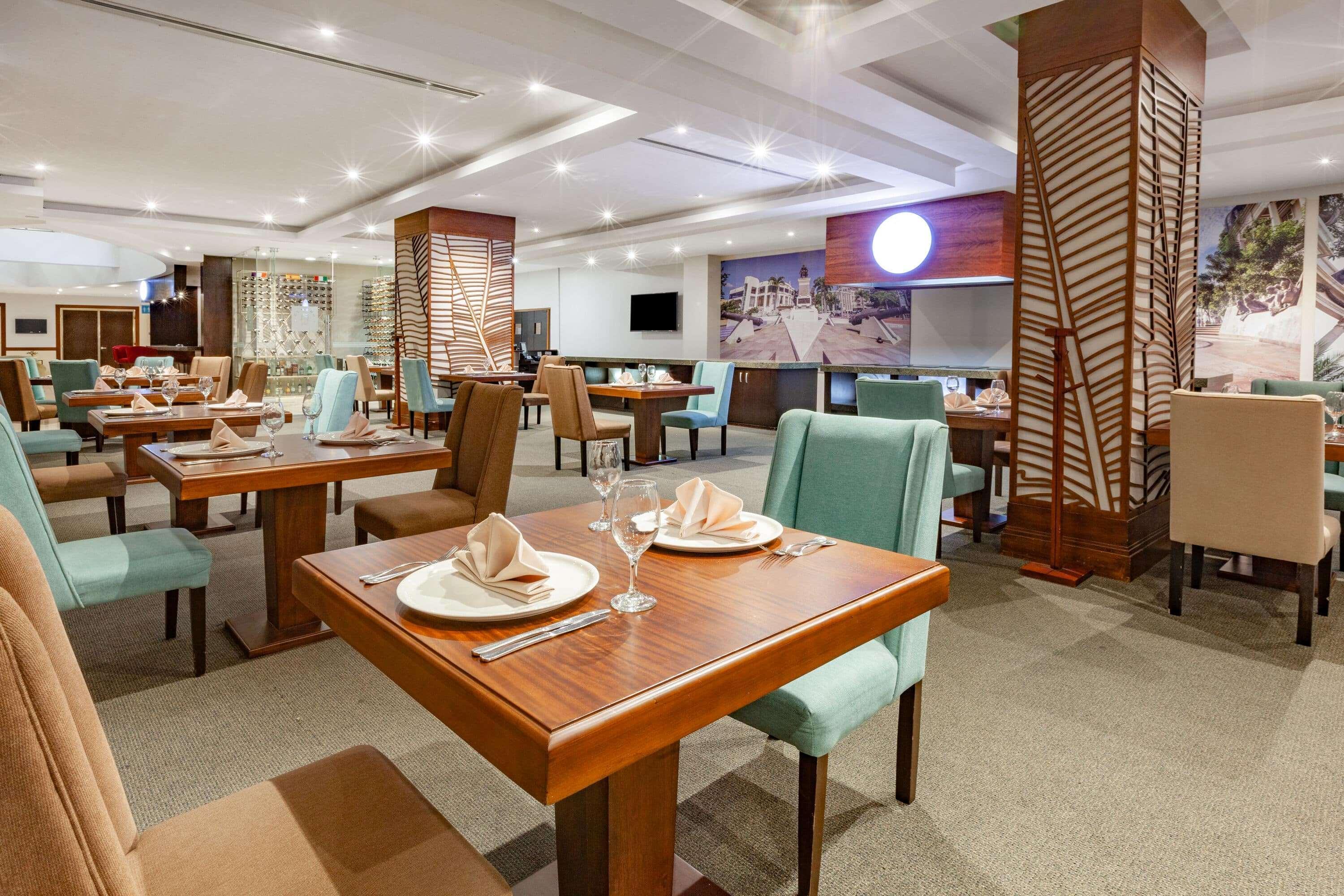 Tryp By Wyndham Guayaquil Airport Hotel Exterior foto The restaurant